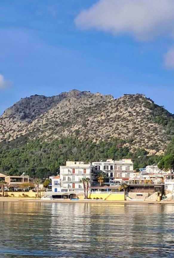 Svetlana & Michalis Oasis Hotel Agia Marina  Exterior photo