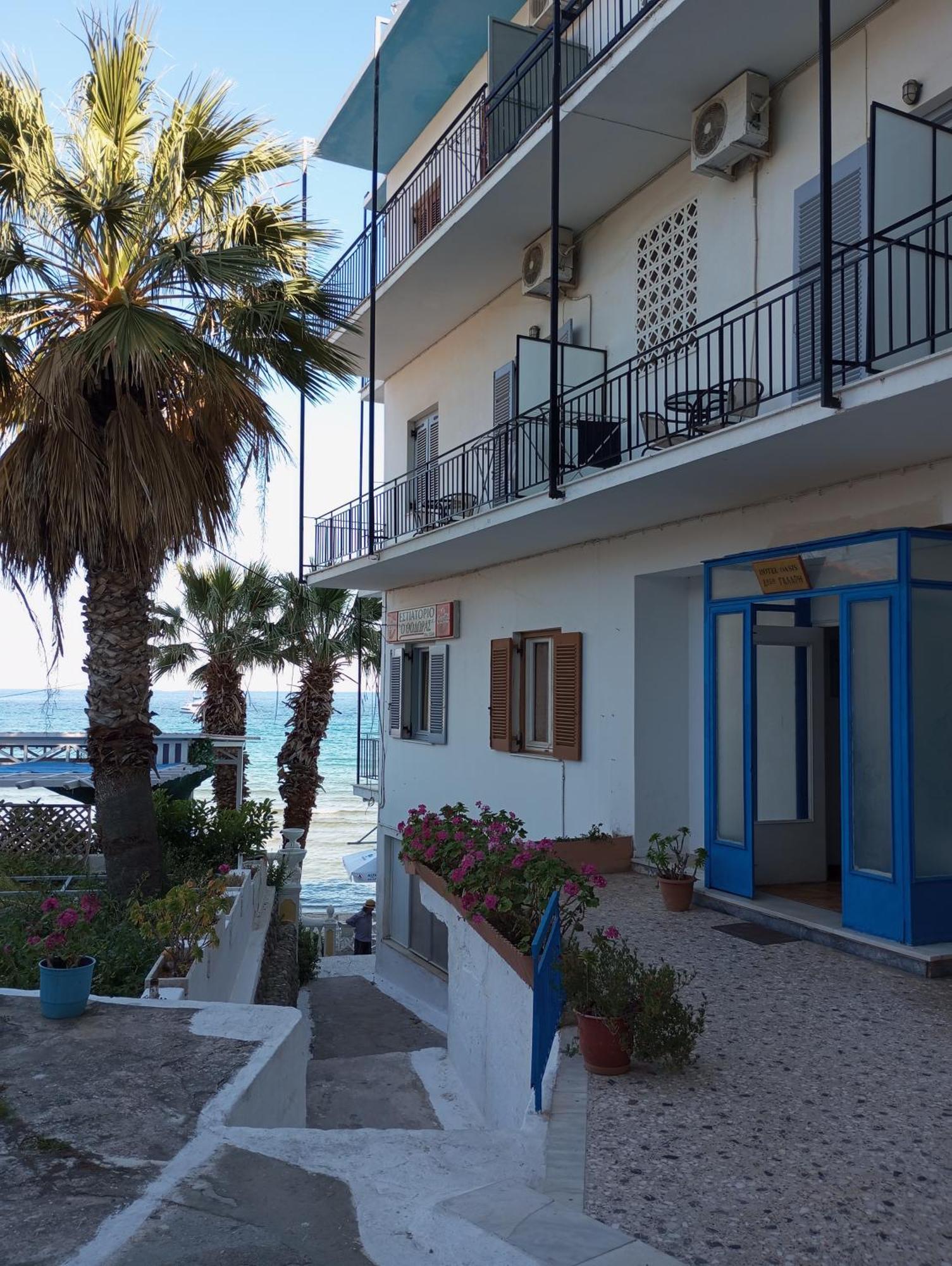 Svetlana & Michalis Oasis Hotel Agia Marina  Exterior photo
