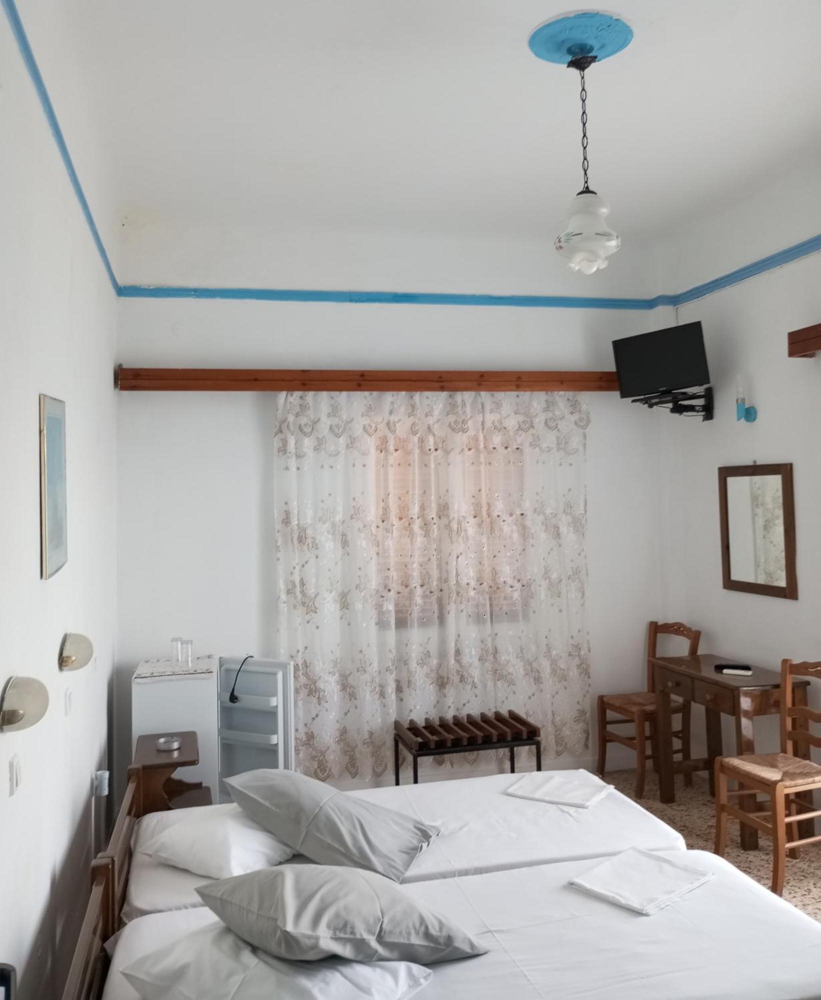 Svetlana & Michalis Oasis Hotel Agia Marina  Exterior photo